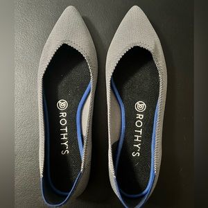 Rothy’s Size 8 Grey Pointed Toe Flats